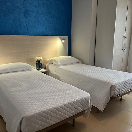 Hotel Le Ali Rimini Bagian luar foto